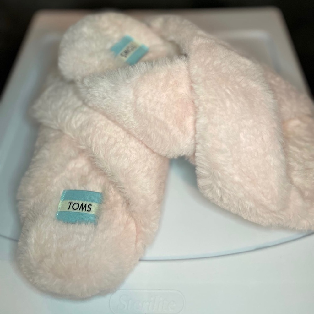 Toms Slippers